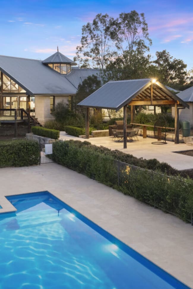 63 Allyn River Road East Gresford NSW 2311 63 Allyn River Road East Gresford NSW 2311