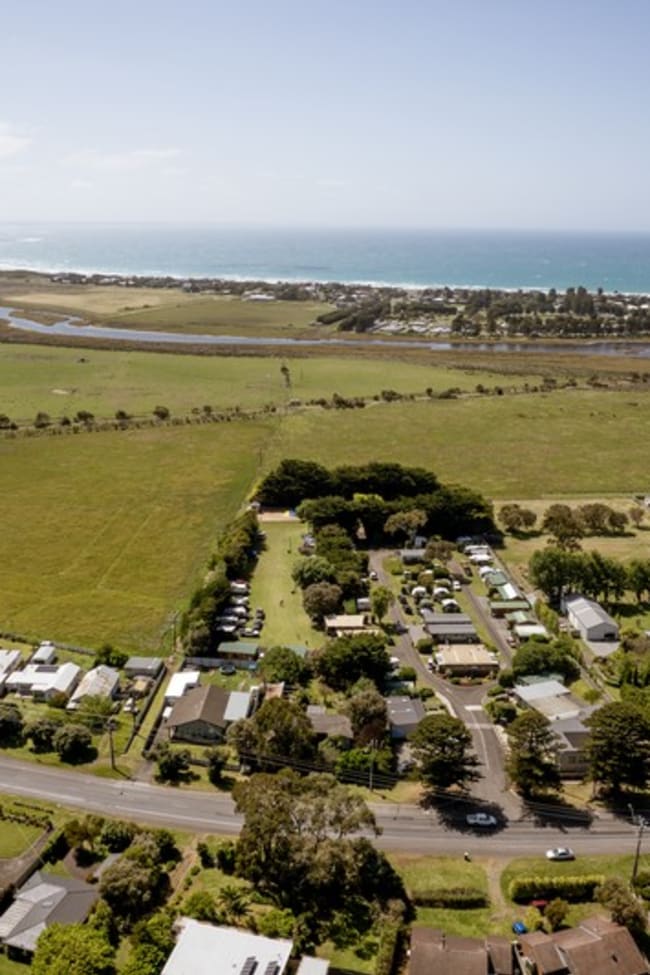 139 Princes Highway Port Fairy VIC 3284