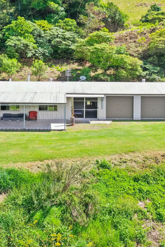 74 Rann Lane Hunchy QLD 4555