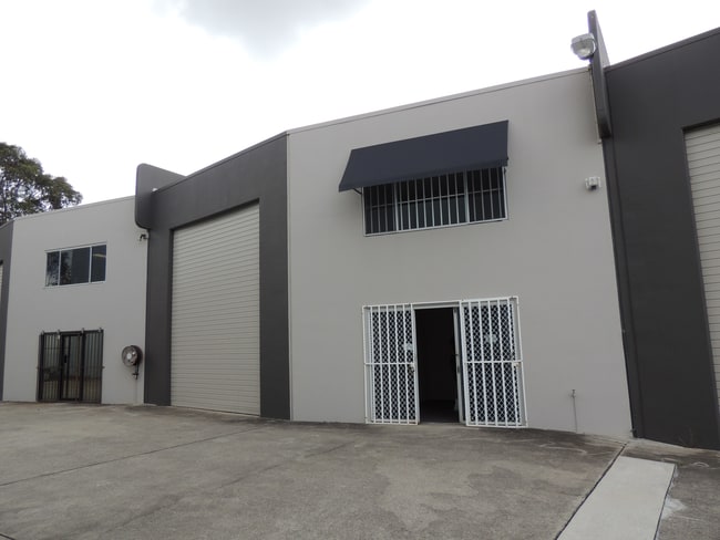 2/8 Maiella Street Stapylton QLD 4207 2/8 Maiella Street Stapylton QLD 4207