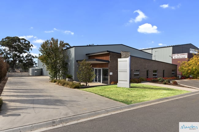 15 Wellsford Drive East Bendigo VIC 3550 15 Wellsford Drive East Bendigo VIC 3550