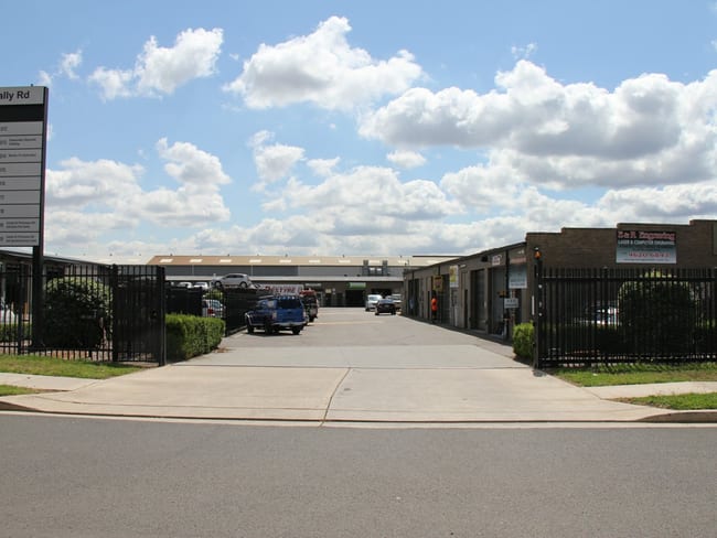15/6 Badgally Road Campbelltown NSW 2560