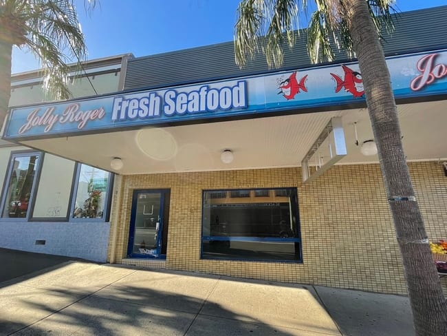 Shop 2/2-3 McCauley Street Thirroul NSW 2515 Shop 2/2-3 McCauley Street Thirroul NSW 2515