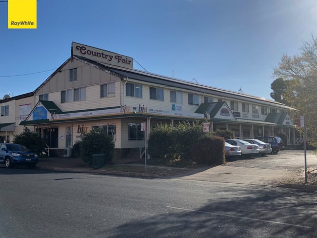 Suite 7 / 18 Sweaney Street Inverell NSW 2360 Suite 7 / 18 Sweaney Street Inverell NSW 2360