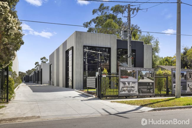 34 Kiel Close Kilsyth VIC 3137