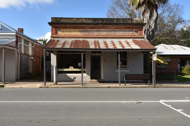 32 Main Street Chiltern VIC 3683 32 Main Street Chiltern VIC 3683
