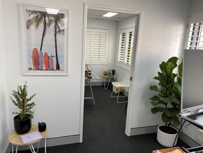 89 West Burleigh Road Burleigh Waters QLD 4220 89 West Burleigh Road Burleigh Waters QLD 4220