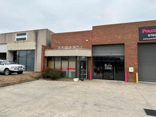 15 Intrepid Street Berwick VIC 3806