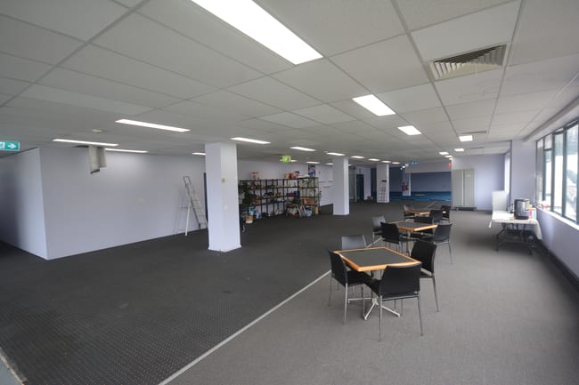 Level 1/33-35 Waratah Street Katoomba NSW 2780 Level 1/33-35 Waratah Street Katoomba NSW 2780