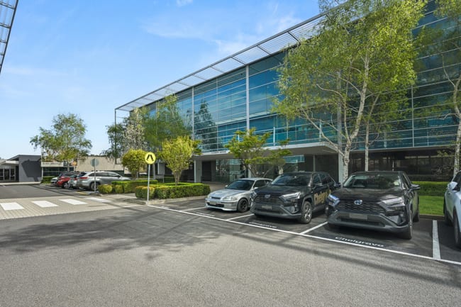 Chifley Business Park 3 Joseph Avenue Moorabbin Airport VIC 3194 Chifley Business Park 3 Joseph Avenue Moorabbin Airport VIC 3194