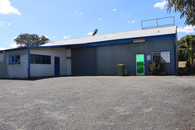 86 Laidlaw Street Yass NSW 2582 86 Laidlaw Street Yass NSW 2582