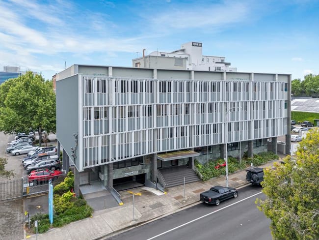 Level 1 Suite 2/426 King Street Newcastle NSW 2300 Level 1 Suite 2/426 King Street Newcastle NSW 2300