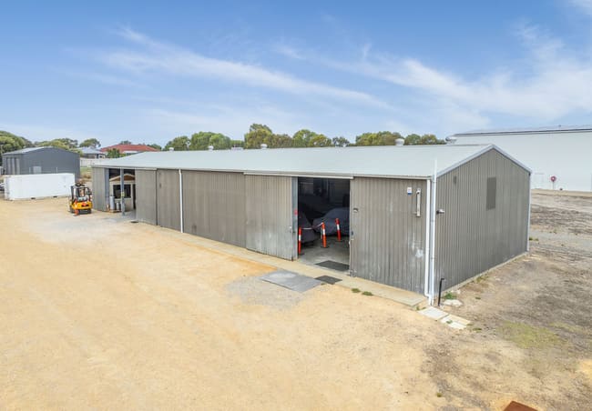 72 Hill Street Port Elliot SA 5212 72 Hill Street Port Elliot SA 5212