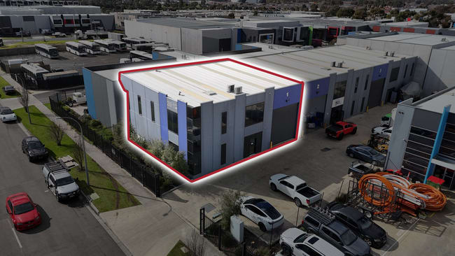 1/18-20 Futures Road Cranbourne West VIC 3977