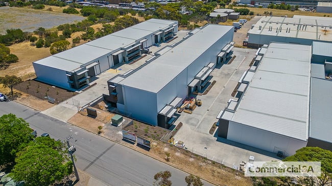 27 Waddikee Road Lonsdale SA 5160 27 Waddikee Road Lonsdale SA 5160