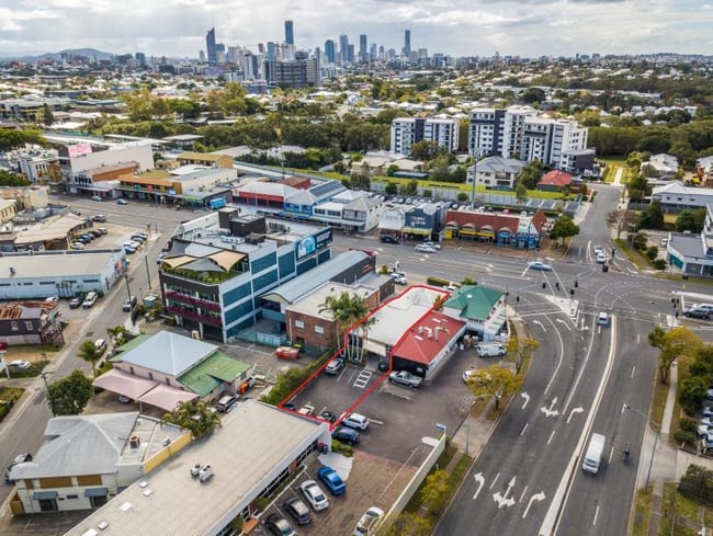 69 Old Cleveland Road Greenslopes QLD 4120 69 Old Cleveland Road Greenslopes QLD 4120