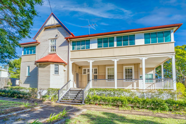 15 Church Street Goodna QLD 4300 15 Church Street Goodna QLD 4300