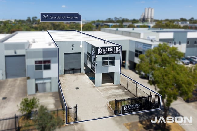 2/5 Grasslands Avenue Craigieburn VIC 3064 2/5 Grasslands Avenue Craigieburn VIC 3064
