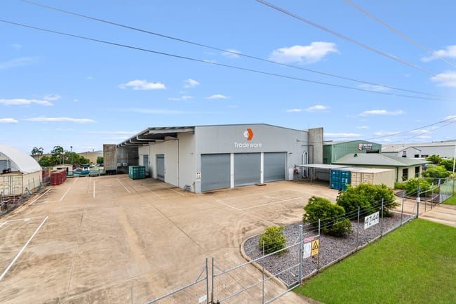 42-44 Crocodile Crescent Mount St John QLD 4818