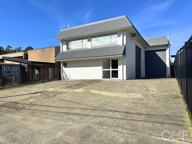 16 Tatura Avenue Gosford NSW 2250 16 Tatura Avenue Gosford NSW 2250