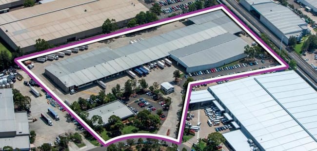 Whole/53 Britton Street Smithfield NSW 2164