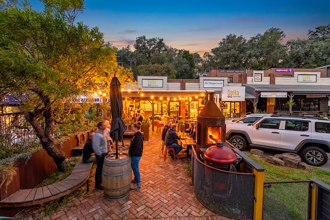1/240 Yarra Street Warrandyte VIC 3113