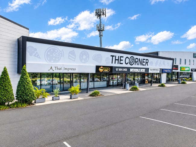 Shop 5/118 Augusta Parkway Augustine Heights QLD 4300