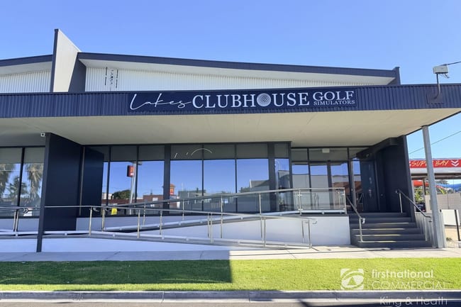 2/9 Mechanics Street Lakes Entrance VIC 3909 2/9 Mechanics Street Lakes Entrance VIC 3909