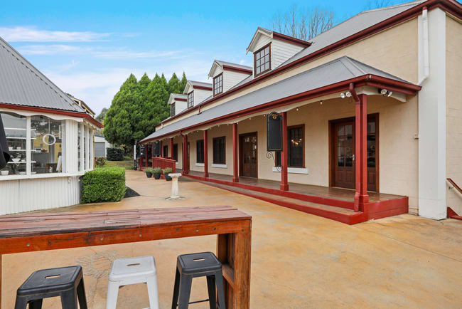 Level Shops, 3 & 4/117 Old Hume Highway Berrima NSW 2577