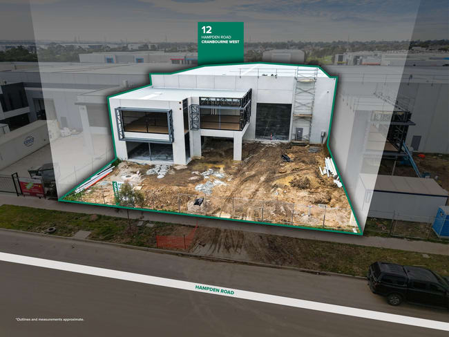 12 Hampden Road Cranbourne West VIC 3977