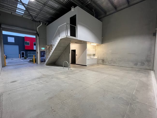 Unit 17/18 Wurrook Circuit Caringbah NSW 2229
