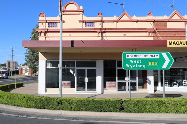 250 Hoskins Street* Temora NSW 2666 250 Hoskins Street* Temora NSW 2666