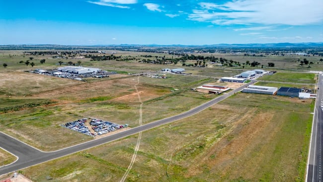 321 Transit Avenue Westdale NSW 2340 321 Transit Avenue Westdale NSW 2340