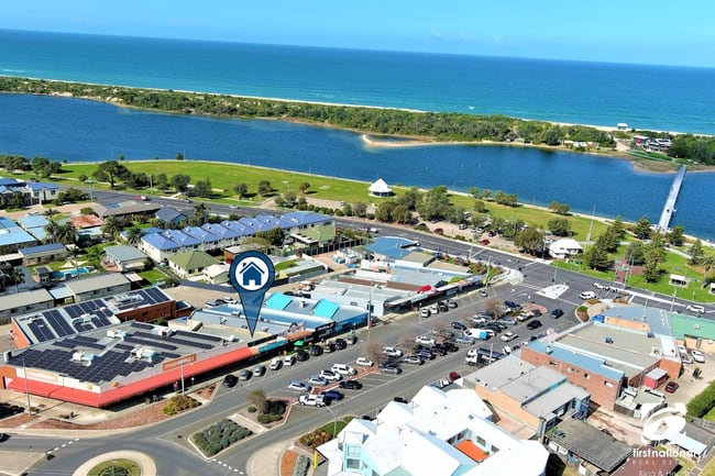 28 Myer Street Lakes Entrance VIC 3909 28 Myer Street Lakes Entrance VIC 3909