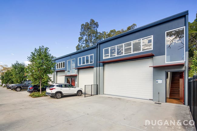 1/186 Douglas Street Oxley QLD 4075 1/186 Douglas Street Oxley QLD 4075