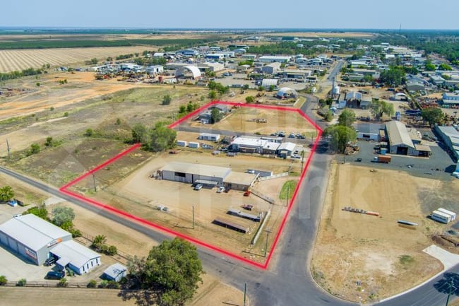 10 Year Leaseback/9B Industrial Dr Emerald QLD 4720 10 Year Leaseback/9B Industrial Dr Emerald QLD 4720