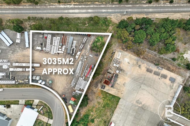 25 Villiers Drive Wendouree VIC 3355 25 Villiers Drive Wendouree VIC 3355