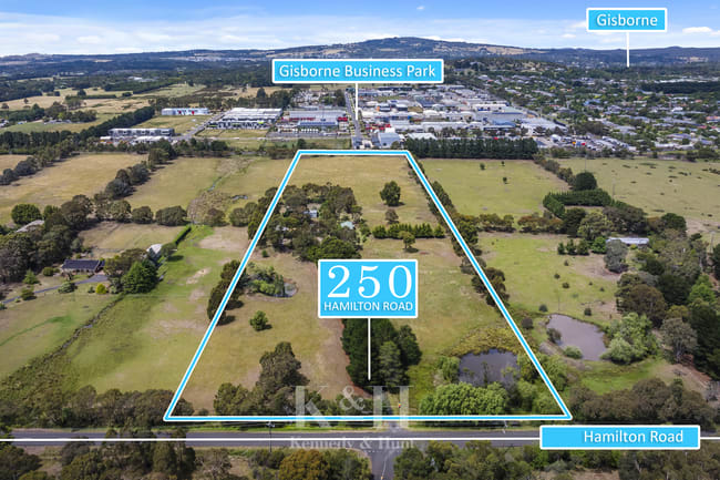 250 Hamilton Road New Gisborne VIC 3438 250 Hamilton Road New Gisborne VIC 3438