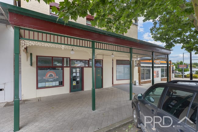 27 Russell Street Tumut NSW 2720 27 Russell Street Tumut NSW 2720
