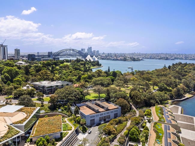 6 Lincoln Crescent Sydney NSW 2000