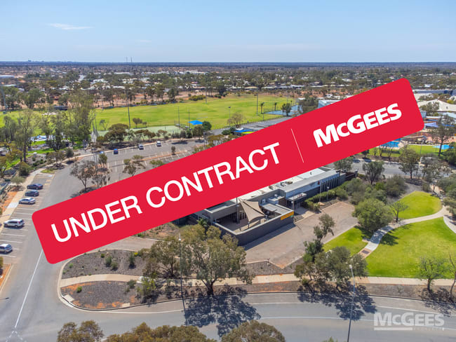 21 Burgoyne Street Roxby Downs SA 5725 21 Burgoyne Street Roxby Downs SA 5725