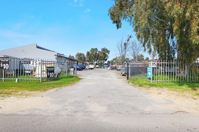 7/35 Austin Avenue Maddington WA 6109 7/35 Austin Avenue Maddington WA 6109