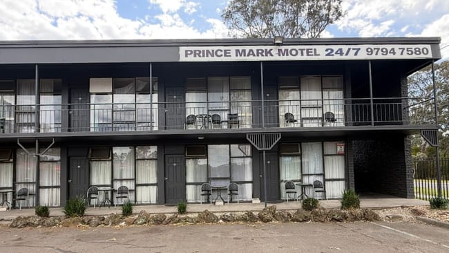 4 Power Road Doveton VIC 3177