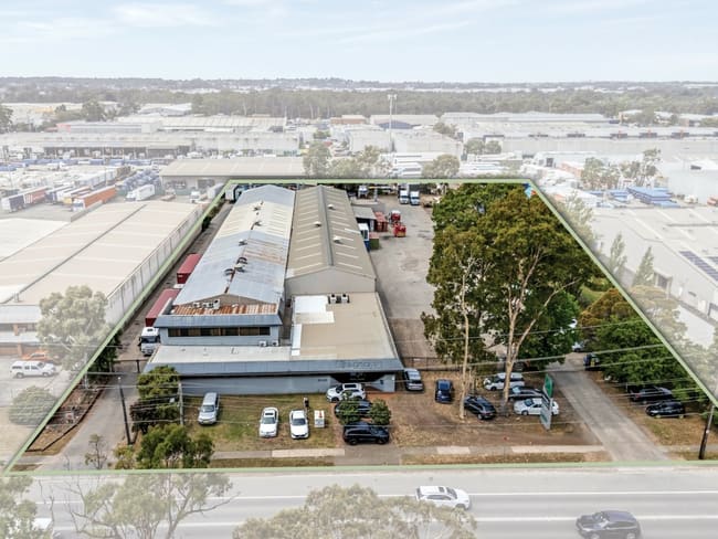 61-63 Governor Macquarie Drive Chipping Norton NSW 2170 61-63 Governor Macquarie Drive Chipping Norton NSW 2170