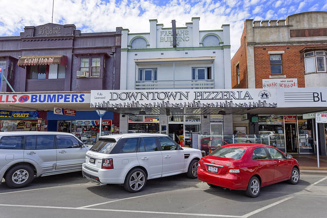472 Dean Street Albury NSW 2640 472 Dean Street Albury NSW 2640