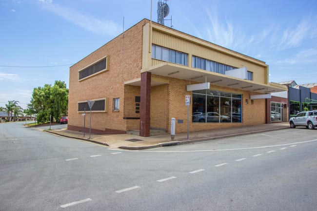 19-23 Pine Avenue Leeton NSW 2705