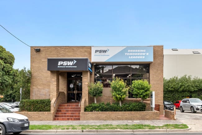 12 Strathalbyn Street Kew East VIC 3102 12 Strathalbyn Street Kew East VIC 3102