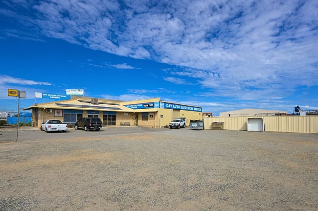 41 + 43 Farrall Road Midvale WA 6056 41 + 43 Farrall Road Midvale WA 6056
