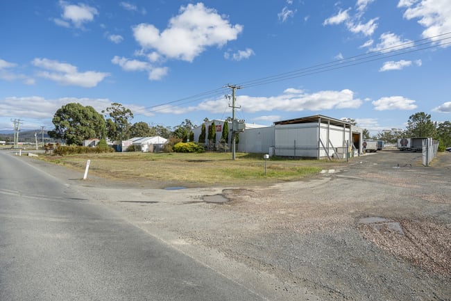 52 Loop Road Cambridge TAS 7170