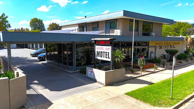 186-188 Myrtle Street Myrtleford VIC 3737